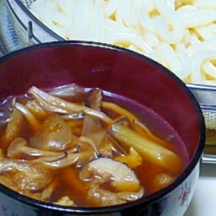 キノコいっぱいのつけ汁 きのこ汁うどん レシピ 作り方 By Arakurea 楽天レシピ キノコいっぱいのつけ汁 きのこ汁うどん レシピ 作り方 By Arakurea 楽天レシピ